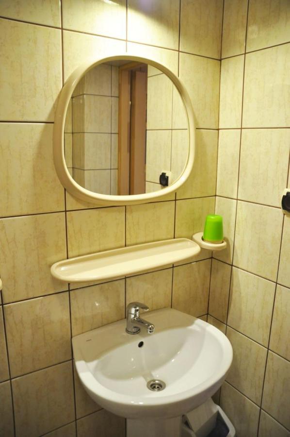 Dom Wczasowy Dwa Swiaty Bukowina Tatrzanska Exterior photo